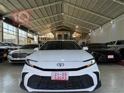 تۆیۆتا کامری